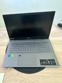 Acer Aspire 5 