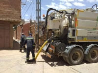 Camion Nettoyage Dėbouchage Vidange