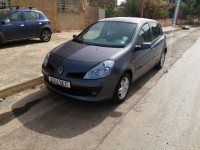 voitures-renault-clio-3-2006-oran-algerie