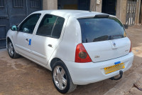 voitures-renault-clio-campus-2012-bye-ain-temouchent-algerie