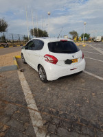 citadine-peugeot-208-2014-allure-relizane-algerie