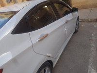 voitures-hyundai-accent-rb-4-portes-2018-gl-tissemsilt-algerie