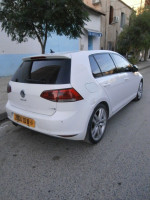 voitures-volkswagen-golf-7-2013-bouira-algerie