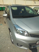 voitures-toyota-yaris-2013-bordj-menaiel-boumerdes-algerie