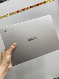 Asus chromebook C424MA celeron n4020 4/64 