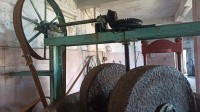 مسلزمات-زراعية-huilerie-traditionnel-برباشة-بجاية-الجزائر