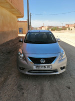 voitures-nissan-sunny-2014-n17-laghouat-algerie