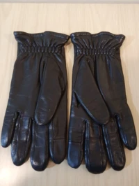 Paire de Gants en cuir homme française très bonne qualité, très solide. Taille 9