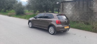 voitures-volkswagen-polo-2014-life-tizi-ouzou-algerie