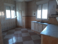 appartement-vente-f3-alger-saoula-algerie