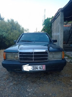 grande-berline-mercedes-classe-e-1984-190-d-sidi-abdelaziz-jijel-algerie