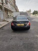 voitures-nissan-sunny-2012-dar-el-beida-alger-algerie