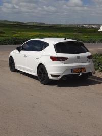 سيارات-seat-leon-2016-linea-r-البويرة-الجزائر