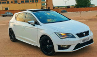 voitures-seat-leon-2015-linea-r-tlemcen-algerie