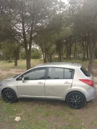 Nissan Tiida 5 portes 2008 Tiida 5 portes