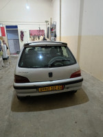 citadine-peugeot-106-2001-batna-algerie