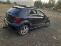 voitures-volkswagen-polo-2013-black-et-silver-lakhdaria-bouira-algerie