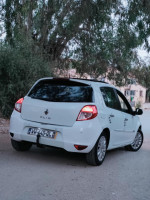 voitures-renault-clio-3-2011-tablat-medea-algerie