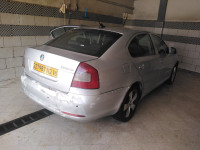 voitures-skoda-octavia-2012-algerie