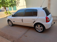 voitures-renault-clio-campus-2010-tiaret-algerie