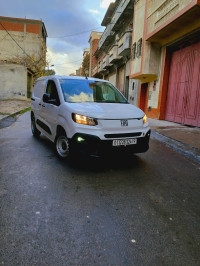 voitures-fiat-doblo-2024-setif-algerie