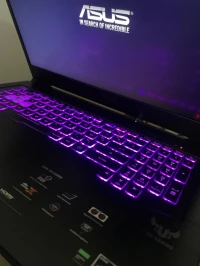 Pc laptop-ASUS TUF GAMING TUF705D 17 RYZEN 7 3750H  8go de RAM Double carte graphique  