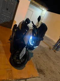 YAMAHA X MAX 2017