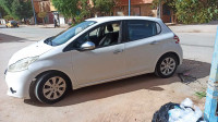 voitures-peugeot-208-2013-bougtoub-el-bayadh-algerie