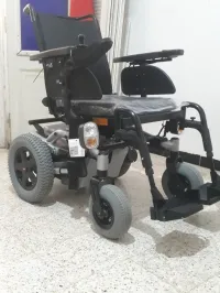 Chaise roulante électrique Poussette électrique 2023