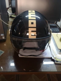 Momo Disign taille L Casque moto Momo design 