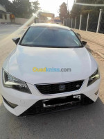 moyenne-berline-seat-leon-2014-bachdjerrah-alger-algerie