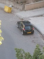 voitures-renault-clio-3-2009-tizi-ouzou-algerie