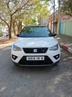 voitures-seat-arona-2019-fr-17-issers-boumerdes-algerie