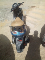 motos-scooters-peugeots-vivacity-2014-baba-hassen-alger-algerie