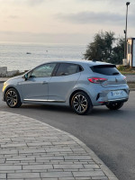 voitures-renault-clio-5-2024-gris-rafale-full-options-re-style-dely-brahim-alger-algerie