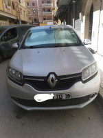 voitures-renault-symbol-2013-collection-belouizdad-alger-algerie