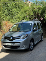 voitures-renault-kangoo-2021-les-eucalyptus-alger-algerie