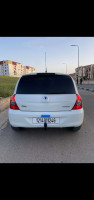 voitures-renault-clio-campus-2012-bye-ain-temouchent-algerie