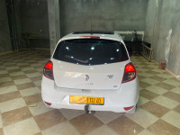 voitures-renault-clio-3-2012-night-and-day-khenchela-algerie