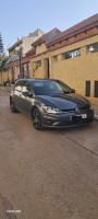 voitures-volkswagen-golf-7-2017-star-algerie