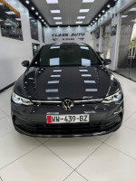 moyenne-berline-volkswagen-golf-8-2024-r-line-setif-algerie