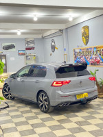 moyenne-berline-volkswagen-golf-8-2021-r-line-ain-yagout-batna-algerie