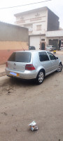 voitures-volkswagen-golf-4-2001-algerie