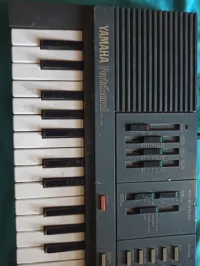 Piano yamaha portasound pss-360 