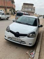 citadine-renault-compus-2015-mongol-chettia-chlef-algerie