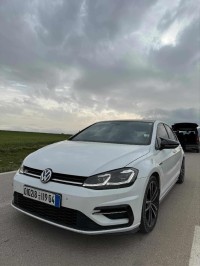 سيارات-volkswagen-golf-7-2019-r-line-عين-مليلة-أم-البواقي-الجزائر