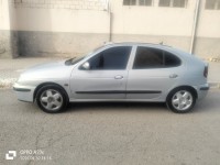 سيارات-renault-megane-1-2002-تيارت-الجزائر