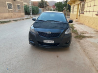 berline-toyota-yaris-sedan-2009-naama-algerie