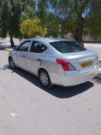 سيارات-nissan-sunny-2013-بوطالب-سطيف-الجزائر