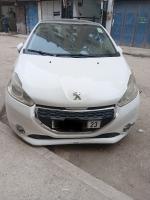 voitures-peugeot-208-2013-allure-annaba-algerie